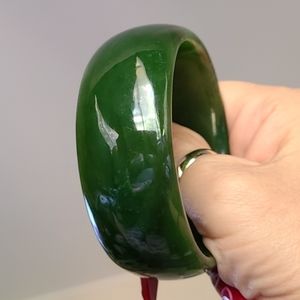 Canadian Nephrite Jade Bangle